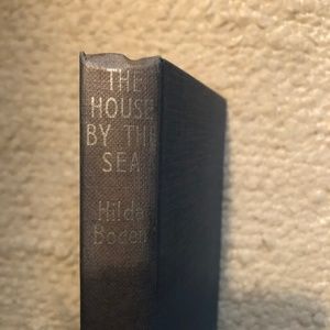 THE HOUSE BY THE SEA by Hilda Boden -- Vintage BOOK kids, 1968
